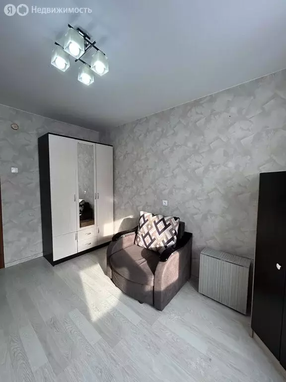 1к в 2-комнатной квартире (11.8 м) - Фото 1