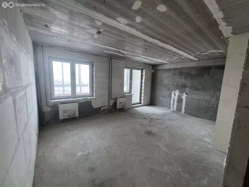 3-комнатная квартира: Киров, Современная улица, 13 (61.2 м) - Фото 1