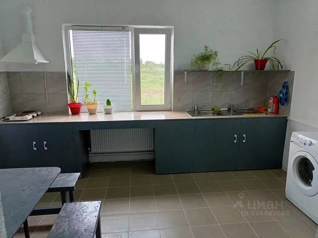 Дом в Краснодарский край, Славянск-на-Кубани ул. Юных Коммунаров (90 ... - Фото 2