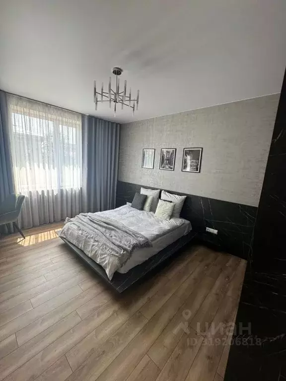 3-к кв. Новосибирская область, Новосибирск ул. Ленина, 20 (71.0 м) - Фото 1