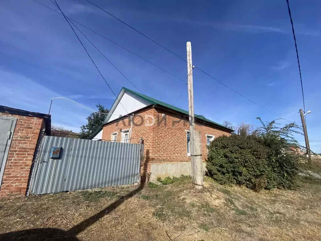 Дом в Саратовская область, Красноармейск ул. Смольянинова, 24 (60 м) - Фото 2