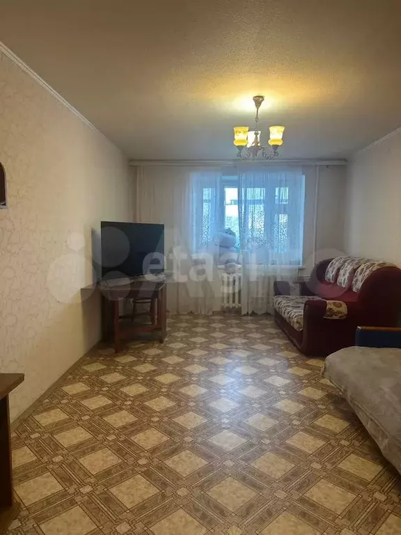 2-к. квартира, 65 м, 4/10 эт. - Фото 1