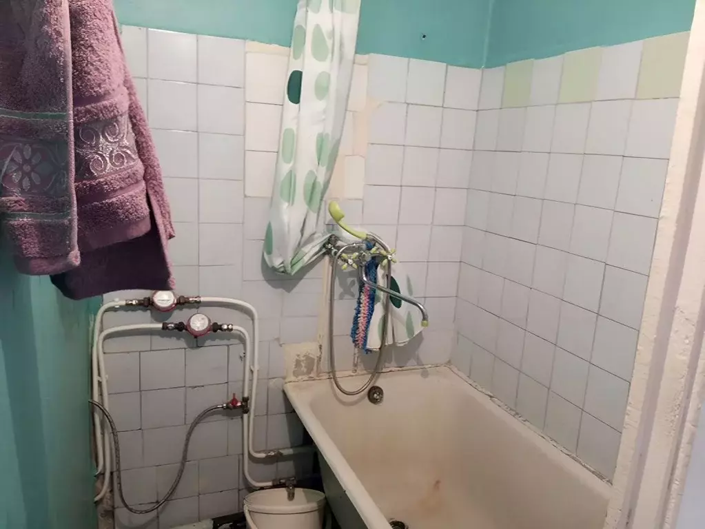 1-к кв. Свердловская область, Реж ул. Строителей, 14 (30.0 м) - Фото 1