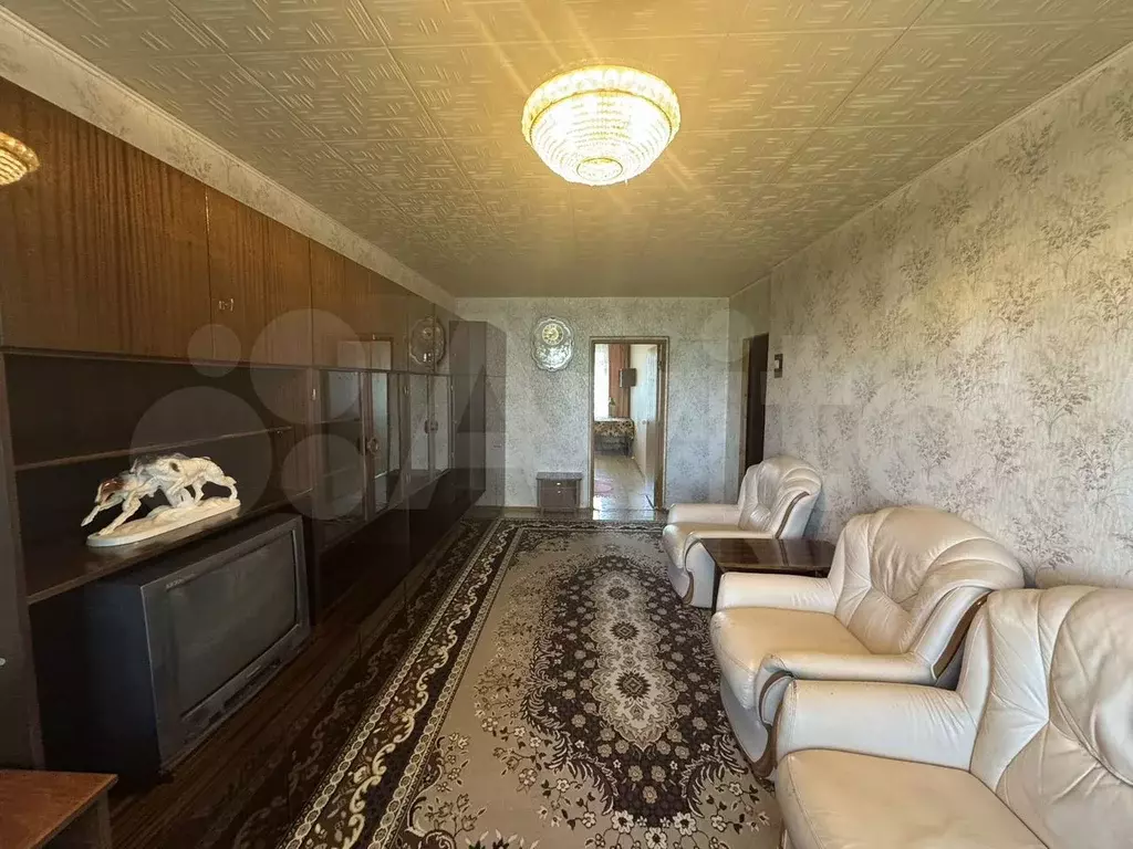 3-к. квартира, 70 м, 6/9 эт. - Фото 0