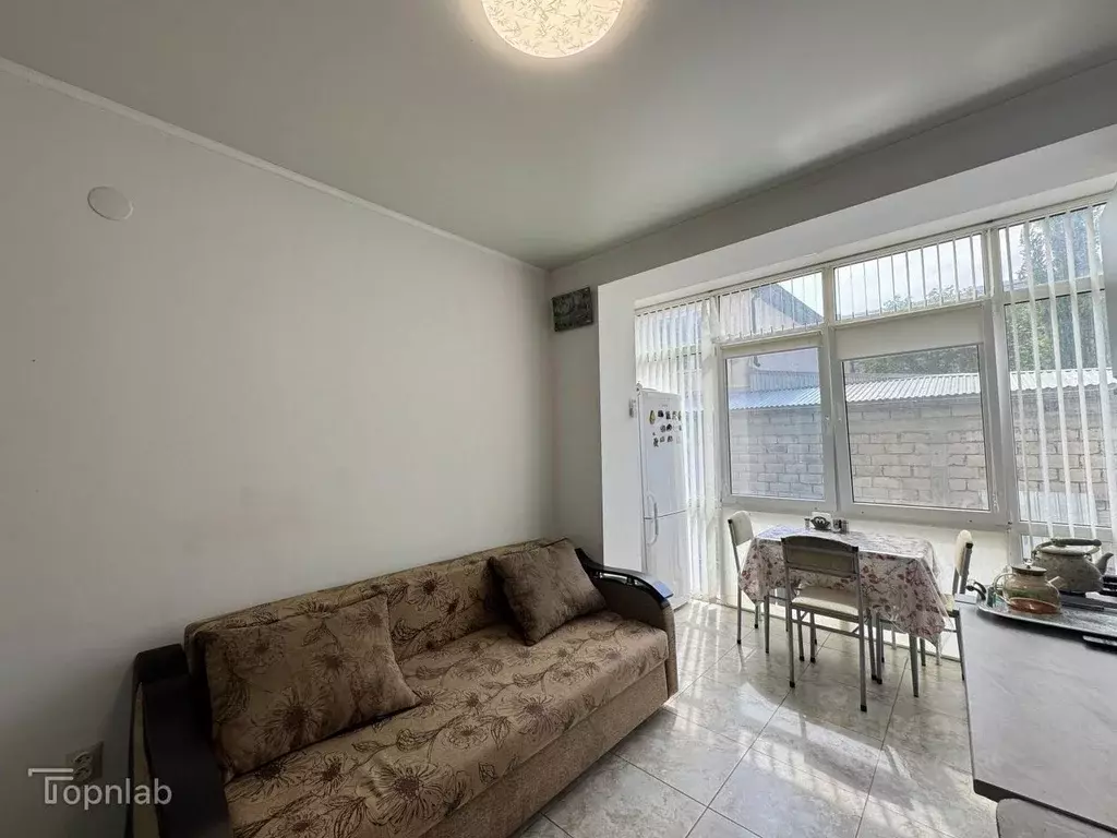 1-к кв. Кабардино-Балкария, Нальчик ул. Мовсисяна (40.0 м) - Фото 2