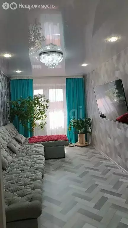 2-комнатная квартира: Минусинск, Островская улица, 30В (56.1 м) - Фото 1