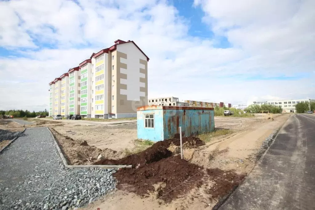 Участок в Ямало-Ненецкий АО, Новый Уренгой Лимбяяха мкр, ул. Зеленая ... - Фото 0