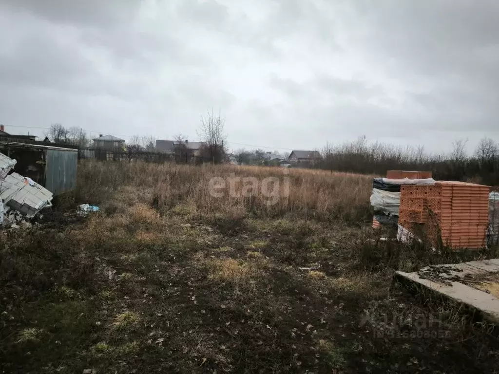 Участок в Воронежская область, с. Семилуки ул. Горького (5.7 сот.) - Фото 0