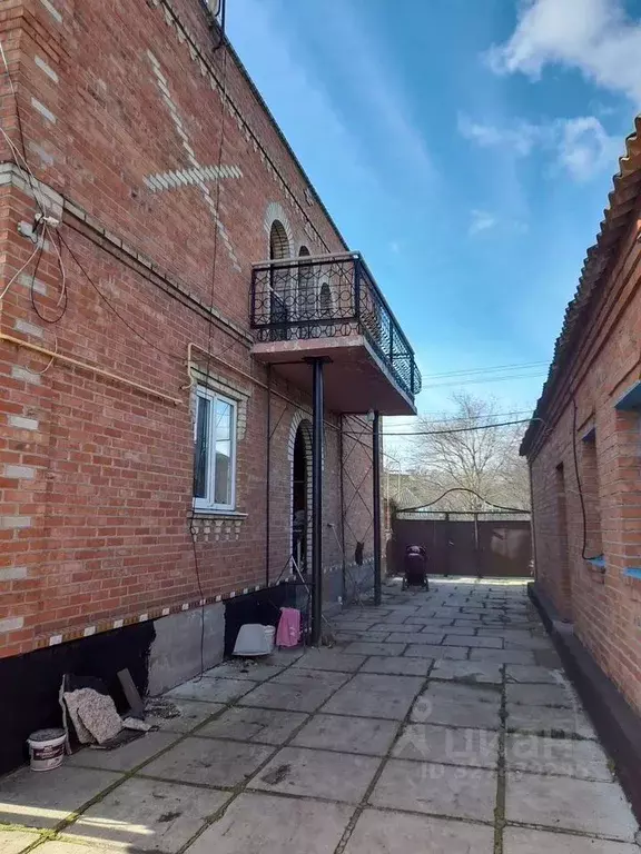 Дом в Крым, Ленинский район, с. Войково ул. Логвинова, 68 (400 м) - Фото 2