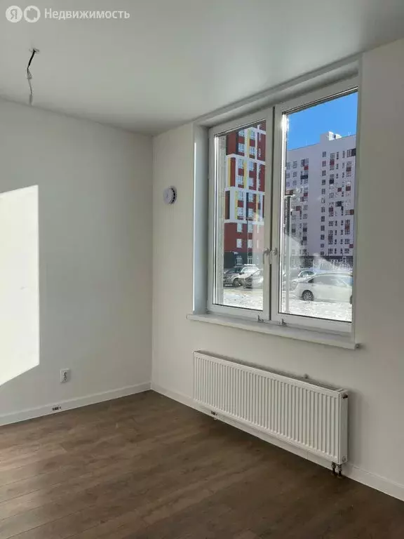 Квартира-студия: Екатеринбург, улица Академика Ландау, 39А/2 (27 м) - Фото 1
