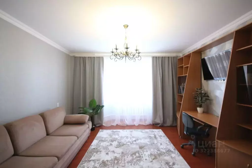 2-к кв. Ямало-Ненецкий АО, Новый Уренгой Надымская ул., 3 (56.7 м) - Фото 1