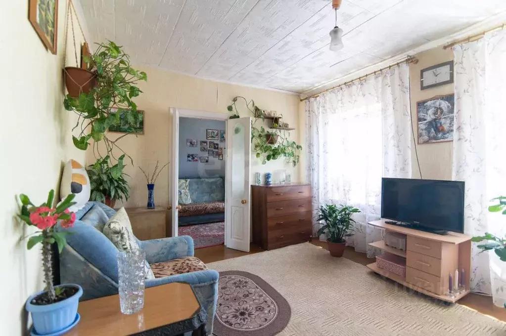 Дом в Алтайский край, Барнаул ул. Кутузова, 89 (45 м) - Фото 1