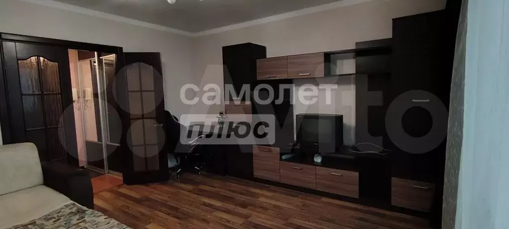 1-к. квартира, 40 м, 6/10 эт. - Фото 0
