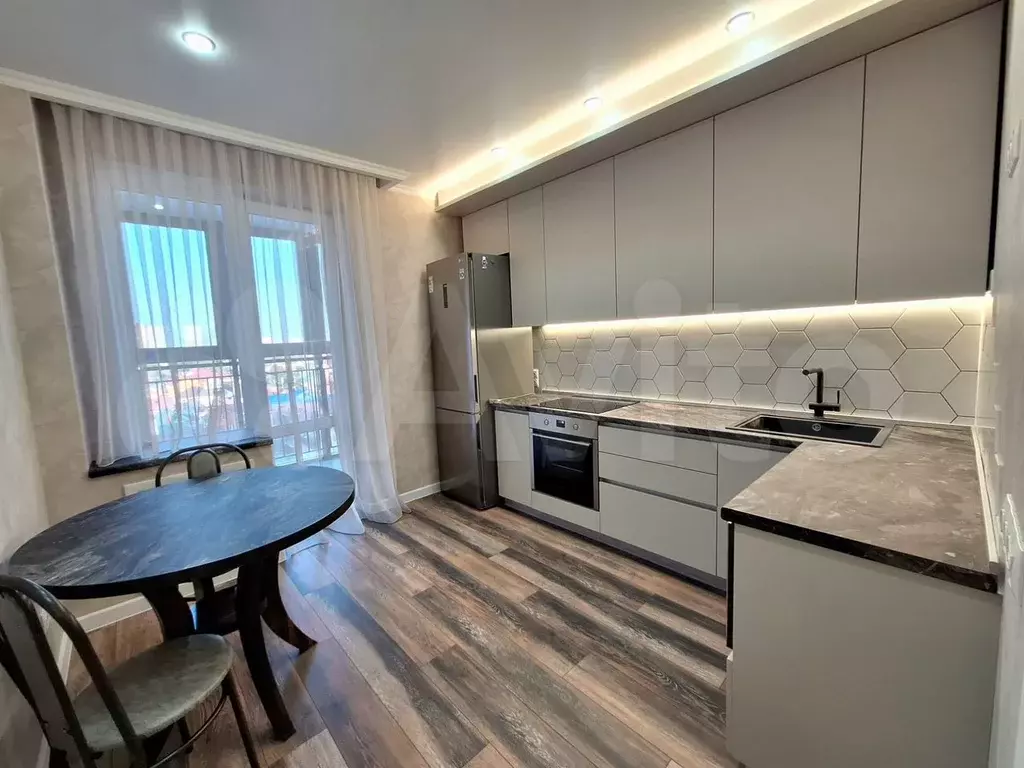 1-к. квартира, 40 м, 9/24 эт. - Фото 0