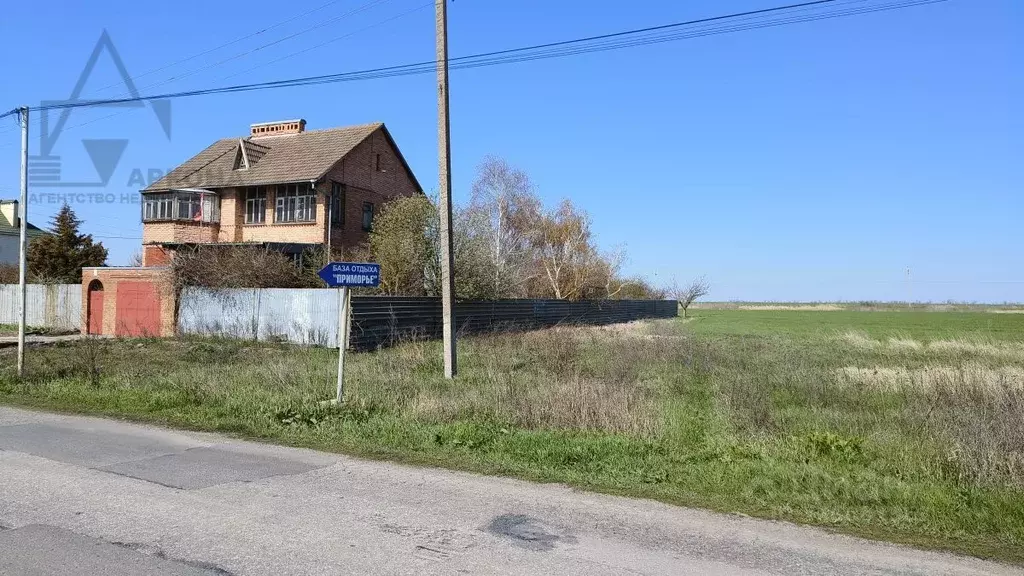 Участок в Ростовская область, Неклиновский район, с. Натальевка ул. ... - Фото 1