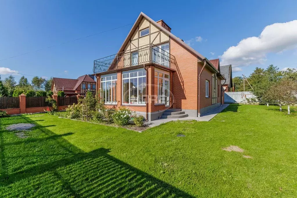 Дом в Калининградская область, Гурьевск ул. Кленовая, 7 (200 м) - Фото 2