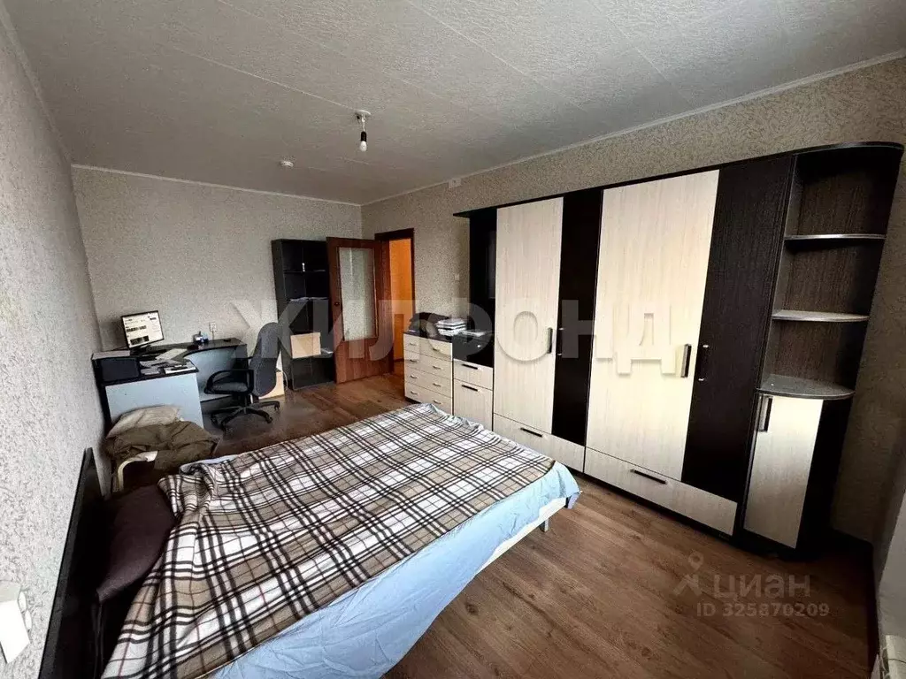 3-к кв. Белгородская область, Белгород ул. Есенина, 46а (71.3 м) - Фото 1