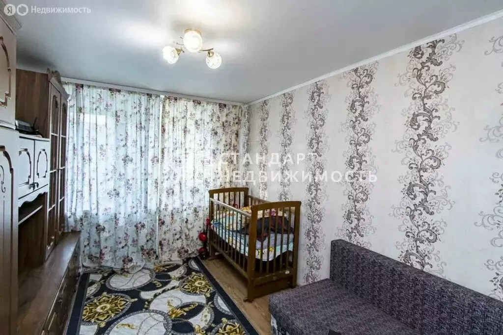 2-комнатная квартира: Тюмень, улица Максима Горького, 28 (45.7 м) - Фото 1