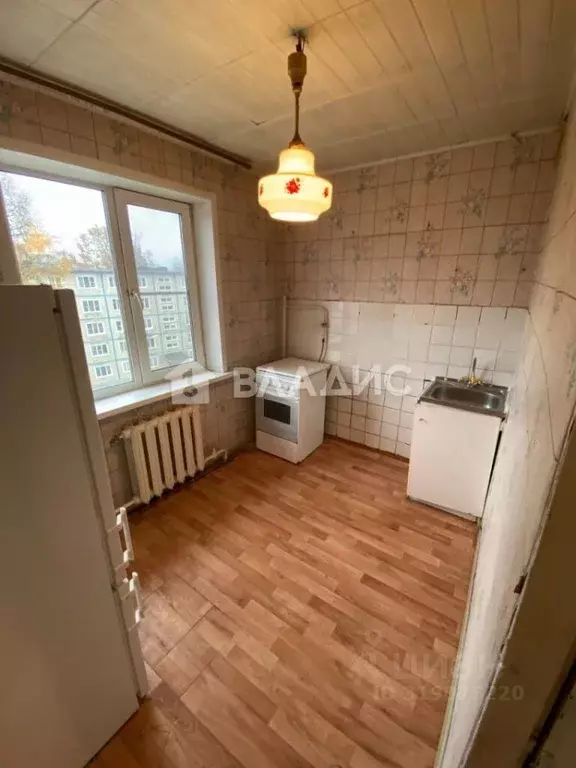 4-к кв. Московская область, Лобня ул. Ленина, 7 (58.0 м) - Фото 0