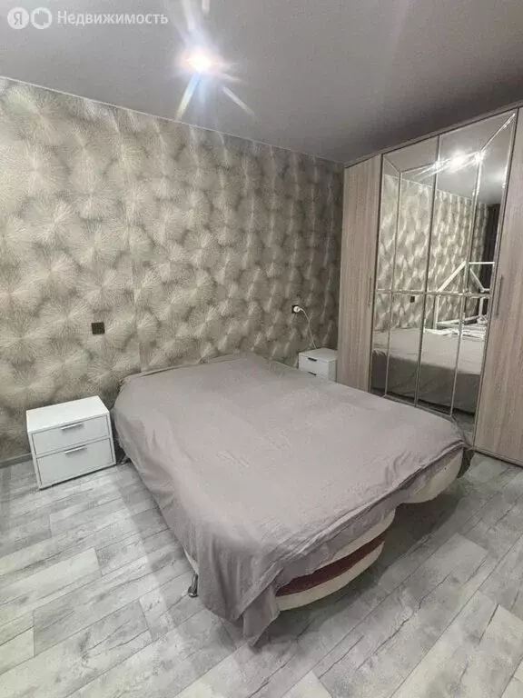 2-комнатная квартира: Комсомольск-на-Амуре, Водонасосная улица, 1к2 ... - Фото 1