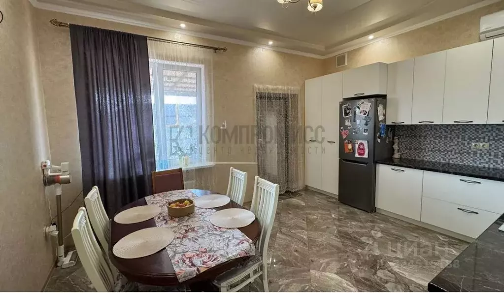 Дом в Краснодарский край, Динской район, Пластуновское с/пос, ... - Фото 1