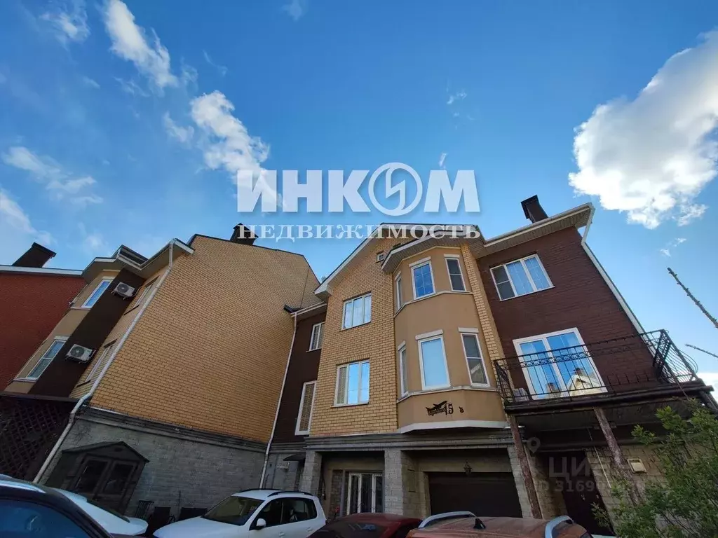 Таунхаус в Московская область, Долгопрудный Набережный кп, ул. ... - Фото 0