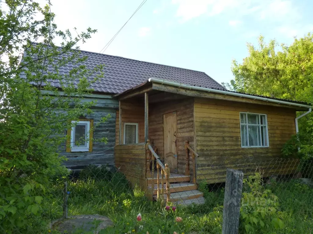 Дом в Калужская область, Перемышльский муниципальный округ, Сильково ... - Фото 1