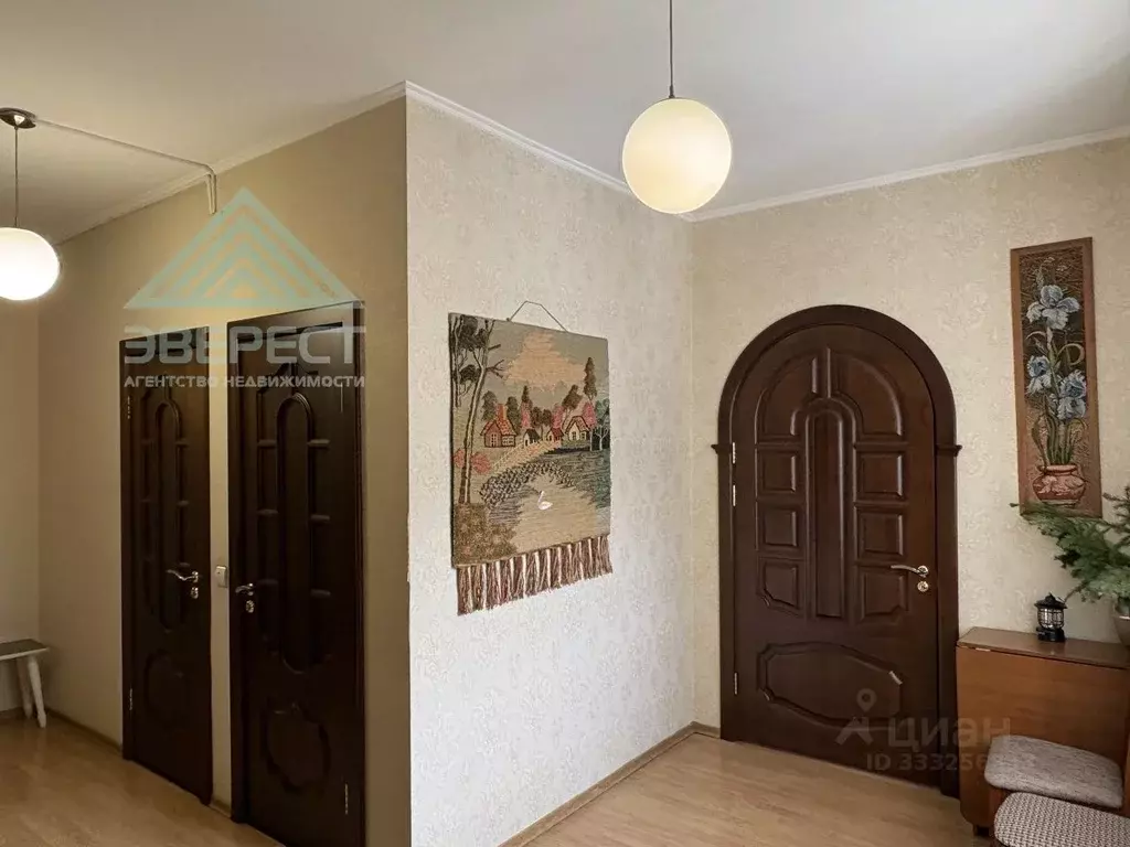 Коттедж в Хакасия, Абакан Солнечная ул. (378 м) - Фото 1
