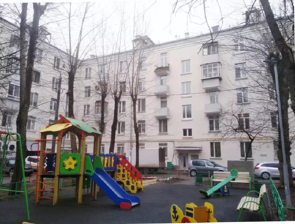 Продается 4-комнатная квартира - Фото 1