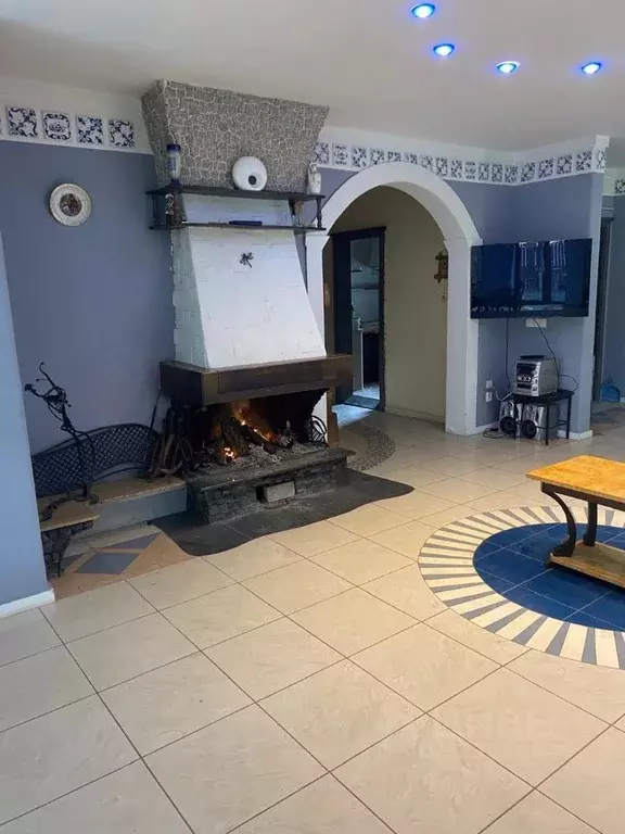 Дом в Калининградская область, Светлогорск Курортная ул., 12 (250 м) - Фото 1