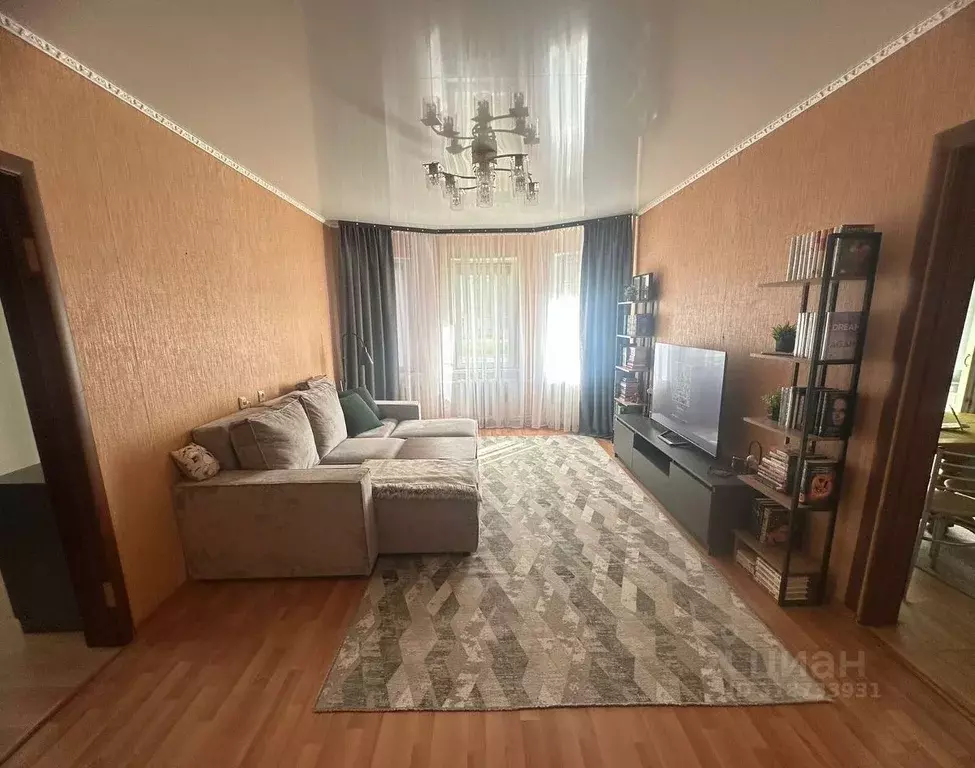 2-к кв. Владимирская область, Радужный 3-й кв-л, 10 (64.0 м) - Фото 0