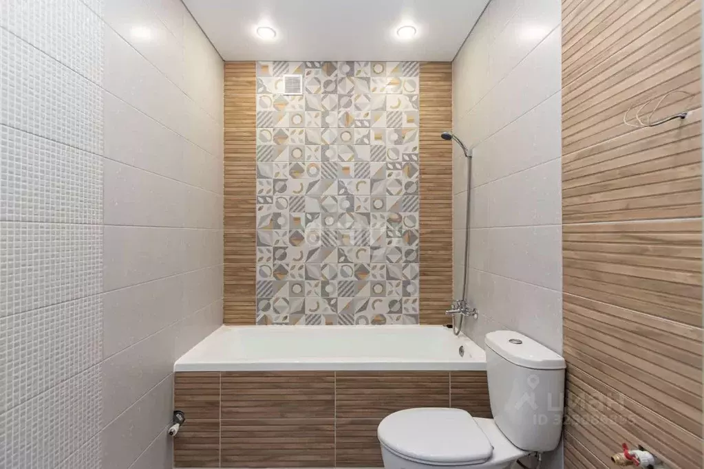 Студия Тюменская область, Тюменский муниципальный округ, д. Дербыши ... - Фото 1