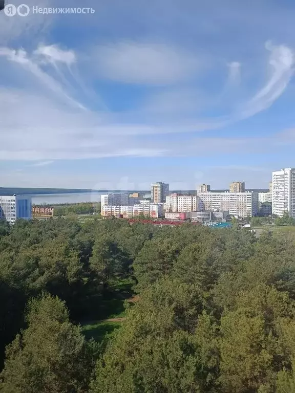 3-комнатная квартира: Набережные Челны, 39-й комплекс, бульвар ... - Фото 1