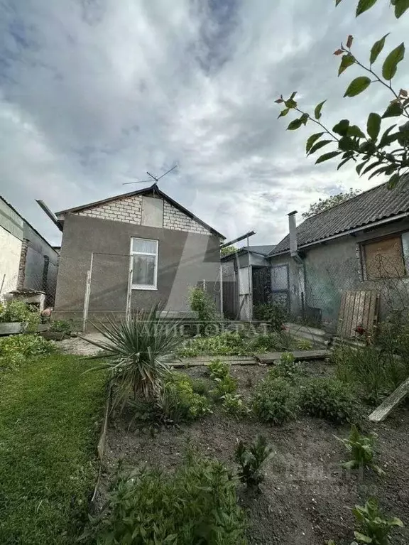 Дом в Ставропольский край, Пятигорск городской округ, пос. Свободы ул. ... - Фото 0