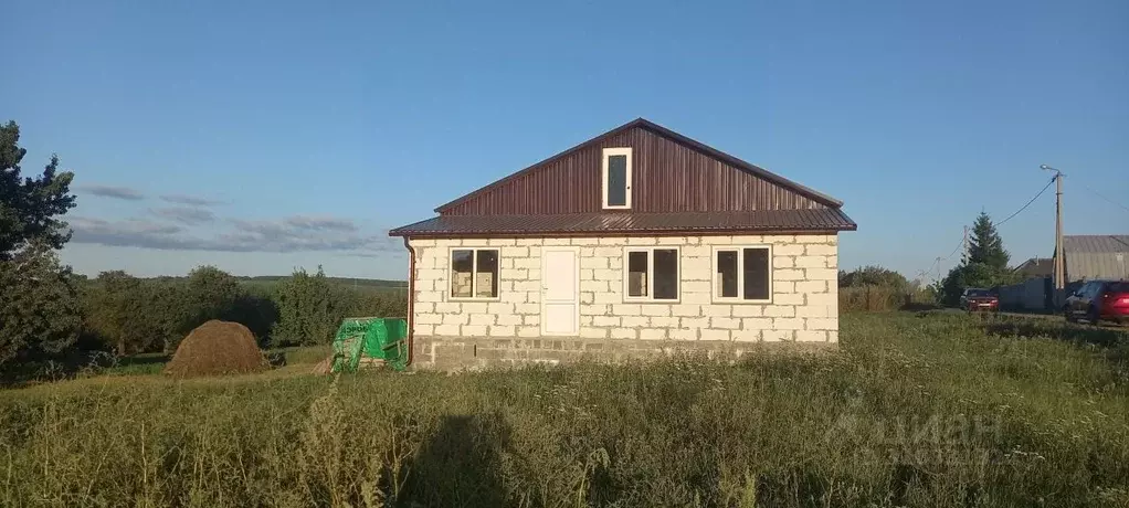 Дом в Белгородская область, Белгородский район, Беловское с/пос, с. ... - Фото 1