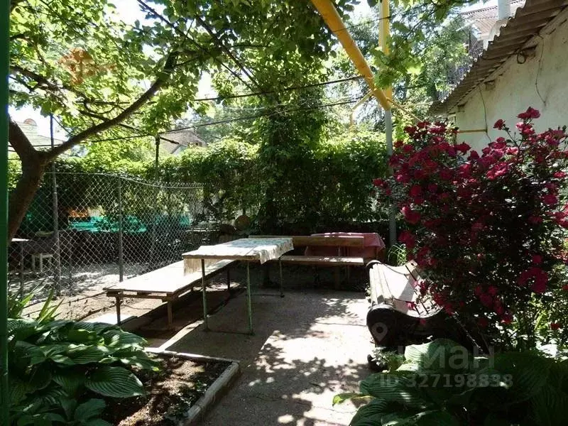 2-к кв. Крым, Евпатория ул. Революции, 13 (50.0 м) - Фото 2