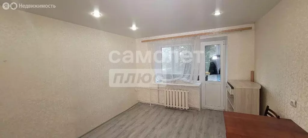 1к в 5-комнатной квартире (14.3 м) - Фото 0