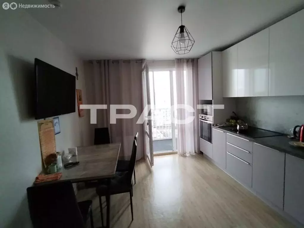 3-комнатная квартира: хутор Ветряк, Выборская улица, 8 (87 м) - Фото 2