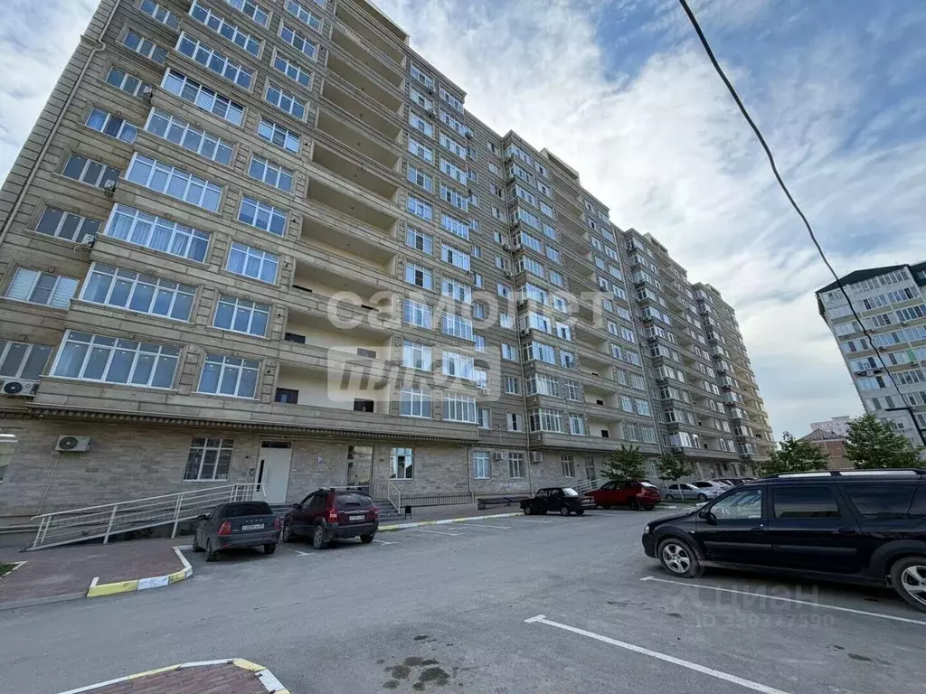 2-к кв. Дагестан, Каспийск ш. Каспийское, 23 (80.0 м) - Фото 1