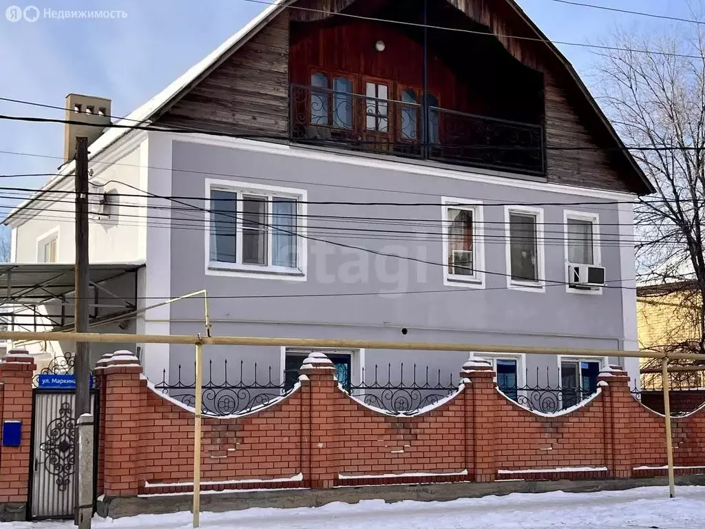 Дом в Астрахань, улица Маркина (206.6 м) - Фото 1