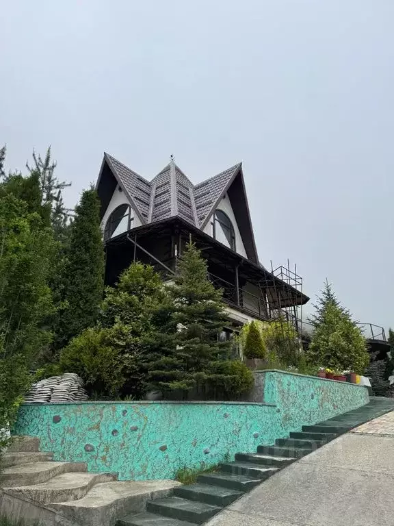 Дом в Ставропольский край, Кисловодск Пятигорская ул., 129А (200 м) - Фото 2