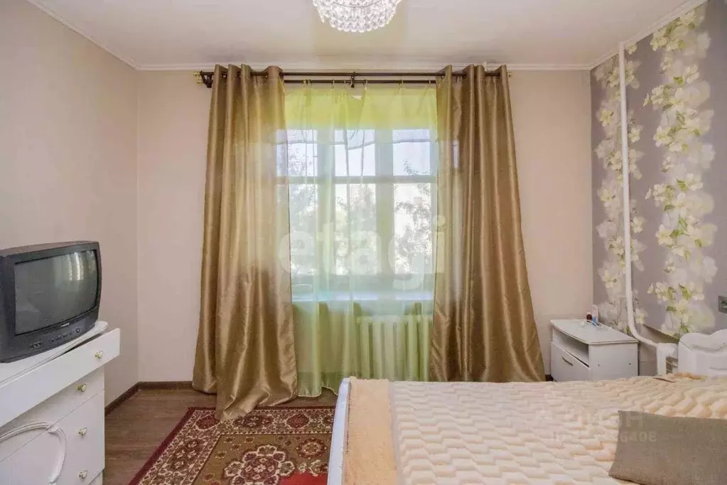 2-к кв. Тюменская область, Тюмень ул. Свердлова, 18 (68.0 м) - Фото 2