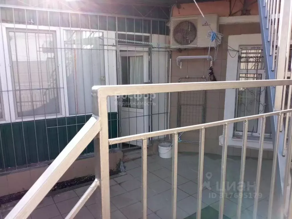 Дом в Крым, Феодосия ул. Мокроуса, 3 (75 м) - Фото 1
