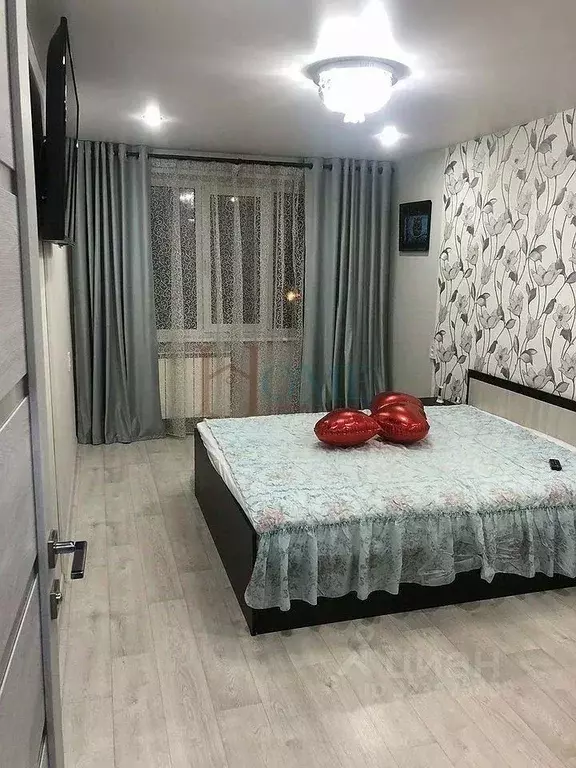 2-к кв. Новосибирская область, Новосибирск Планировочная ул., 1 (44.0 ... - Фото 1