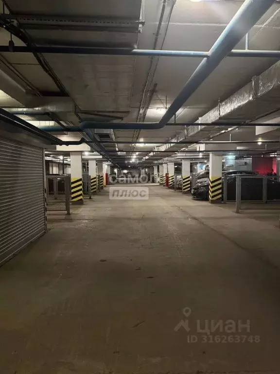 Гараж в Свердловская область, Екатеринбург ул. Анатолия Мехренцева, 36 ... - Фото 1