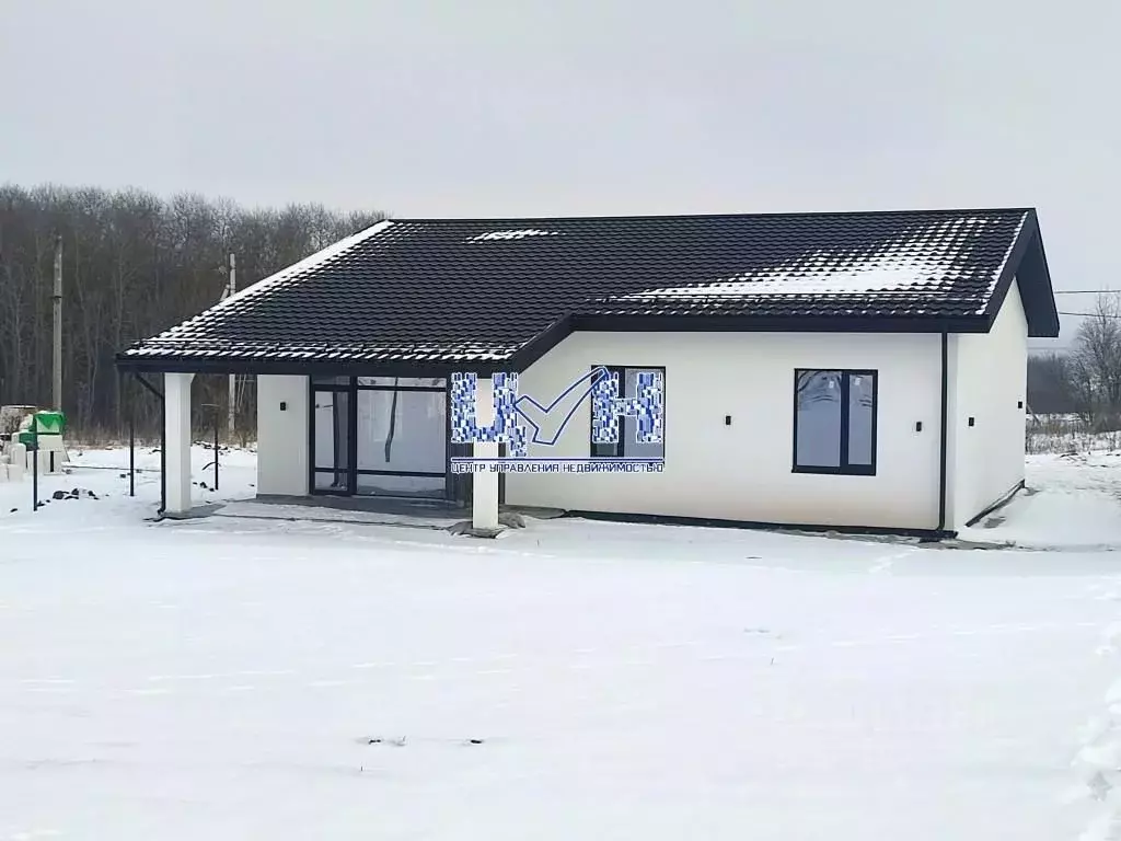 Дом в Курская область, Курский район, Моковский сельсовет, д. Гремячка ... - Фото 1