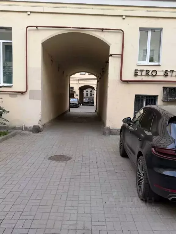 Гараж в Санкт-Петербург Большая Морская ул., 27 (11 м) - Фото 2