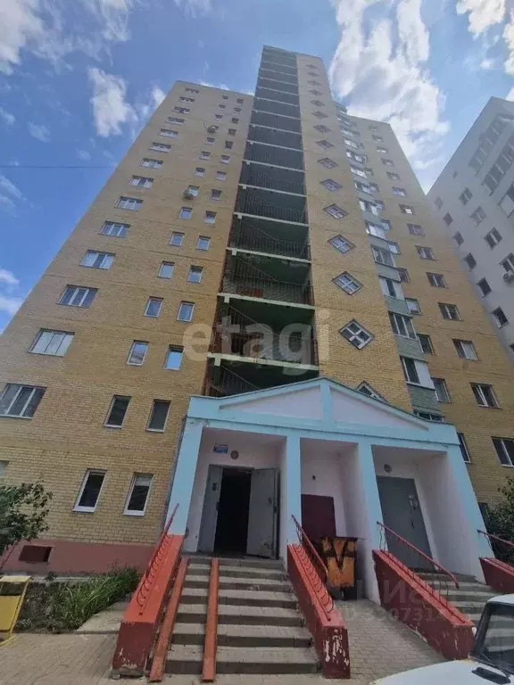 2-к кв. Белгородская область, Белгород ул. Есенина, 8 (55.9 м) - Фото 1