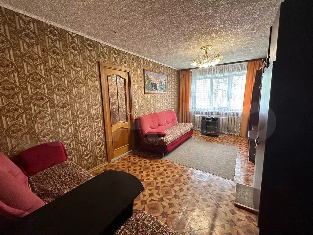 3-к. квартира, 60м, 1/3эт. - Фото 1