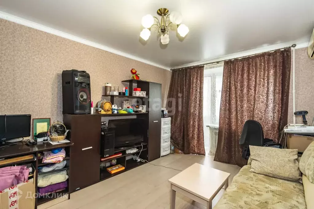 Продаётся 3-к квартира, 55 м - Фото 1